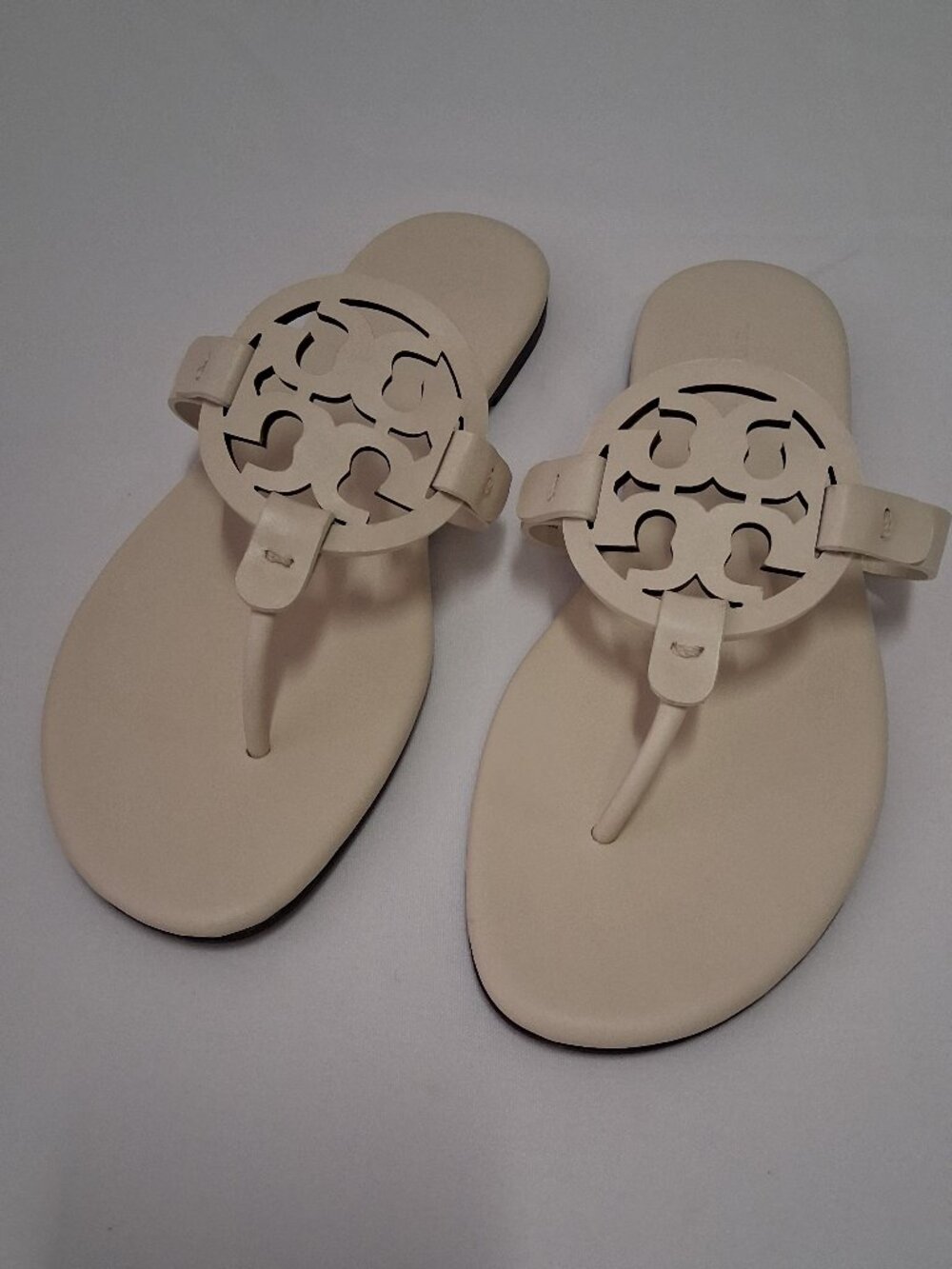 Tory Burch Womens Miller Soft Sandals - New Ivory/Off White - 8.5 A-Width